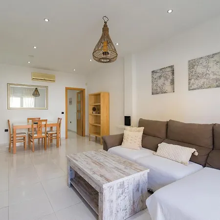 Spacious In The Centre Of Puerto Del Rosario